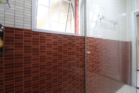 Casa à venda com 220m², 3 quartos e 1 vagaBanheiro da Suíte