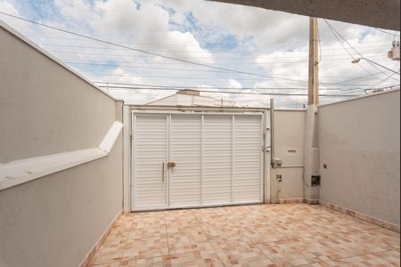 Casa para alugar com 125m², 2 quartos e 2 vagas Casa para alugar com 125m², 2 quartos e 2 vagasGaragem