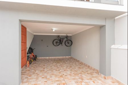 Casa para alugar com 125m², 2 quartos e 2 vagas Casa para alugar com 125m², 2 quartos e 2 vagasGaragem