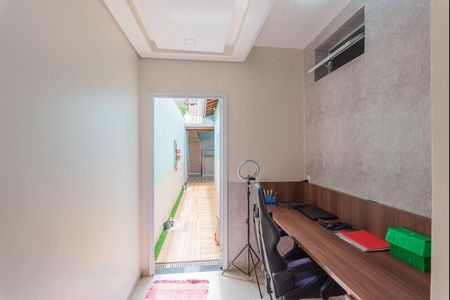 Casa para alugar com 125m², 2 quartos e 2 vagas Casa para alugar com 125m², 2 quartos e 2 vagasEscritório
