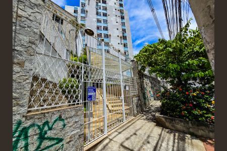 Apartamento à venda com 75m², 3 quartos e 1 vagaFachada