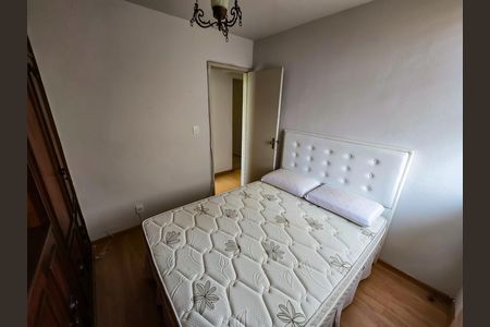 Apartamento à venda com 75m², 3 quartos e 1 vagaQuarto 2