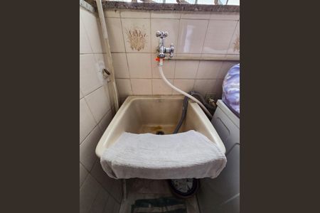 Apartamento à venda com 75m², 3 quartos e 1 vagaÁrea de Serviço