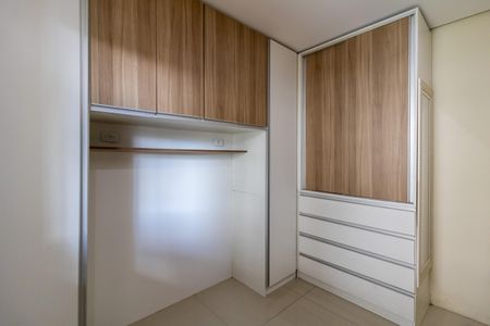 Apartamento à venda com 50m², 2 quartos e 1 vaga Apartamento à venda com 50m², 2 quartos e 1 vagaQuarto 1