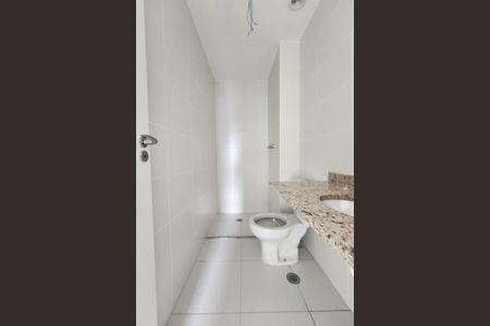 Apartamento à venda com 75m², 3 quartos e 2 vagas Apartamento à venda com 75m², 3 quartos e 2 vagasBanheiro Social