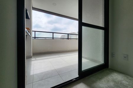 Apartamento à venda com 75m², 3 quartos e 2 vagas Apartamento à venda com 75m², 3 quartos e 2 vagasVaranda Gourmet