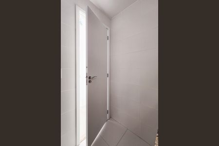 Apartamento à venda com 75m², 3 quartos e 2 vagas Apartamento à venda com 75m², 3 quartos e 2 vagasBanheiro da Suíte