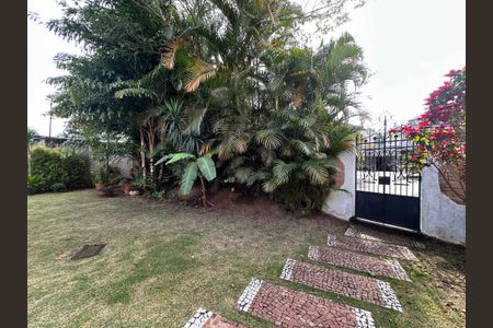 Casa de condomínio à venda com 1200m², 4 quartos e 4 vagasÁrea comum