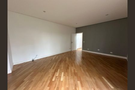 Casa de condomínio à venda com 1200m², 4 quartos e 4 vagasSuíte 2