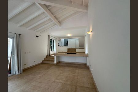 Casa de condomínio à venda com 1200m², 4 quartos e 4 vagasSala