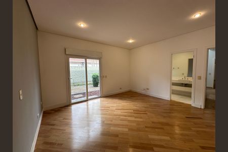 Casa de condomínio à venda com 1200m², 4 quartos e 4 vagasSuíte 1