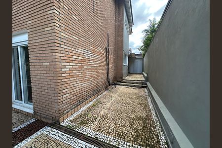 Casa de condomínio à venda com 1200m², 4 quartos e 4 vagasÁrea comum