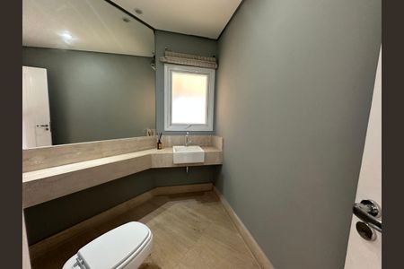 Casa de condomínio à venda com 1200m², 4 quartos e 4 vagasLavabo