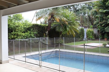 Casa de condomínio à venda com 1200m², 4 quartos e 4 vagasÁrea comum