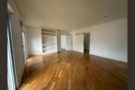 Casa de condomínio à venda com 1200m², 4 quartos e 4 vagasSuíte 4