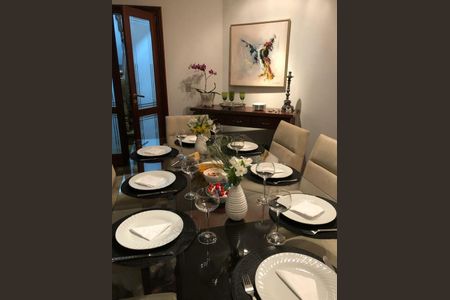 Casa de condomínio à venda com 501m², 4 quartos e 5 vagas