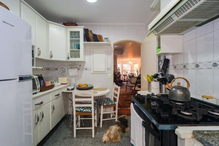 Casa de condomínio à venda com 400m², 4 quartos e 4 vagasCozinha