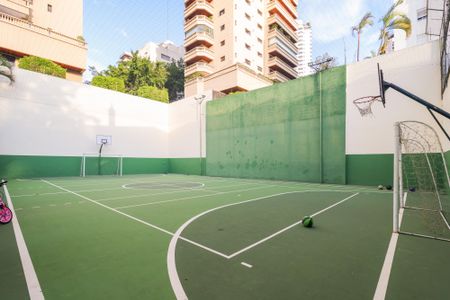 Casa de condomínio à venda com 400m², 4 quartos e 4 vagasQuadra Esportiva