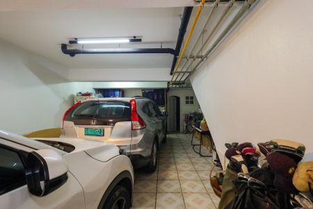 Casa de condomínio à venda com 400m², 4 quartos e 4 vagasGaragem