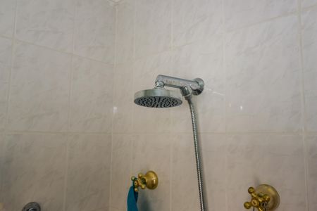 Casa de condomínio à venda com 400m², 4 quartos e 4 vagasBanheiro da Suíte 1