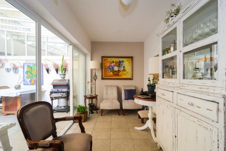 Casa de condomínio à venda com 400m², 4 quartos e 4 vagasÁrea externa