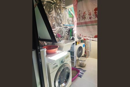 Casa de condomínio à venda com 69m², 2 quartos e 1 vaga