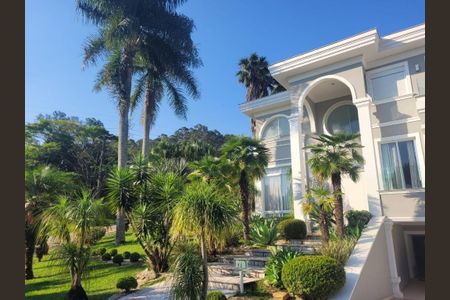 Casa de condomínio à venda com 800m², 4 quartos e 3 vagas