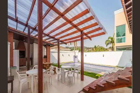 Casa de condomínio à venda com 450m², 4 quartos e 4 vagas