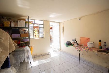 Casa à venda com 130m², 2 quartos e 7 vagas Casa à venda com 130m², 2 quartos e 7 vagasQuarto de Serviço