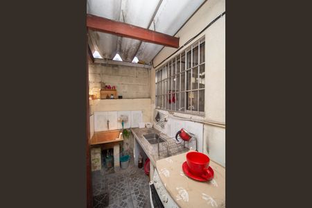 Casa à venda com 130m², 2 quartos e 7 vagas Casa à venda com 130m², 2 quartos e 7 vagasÁrea de Serviço