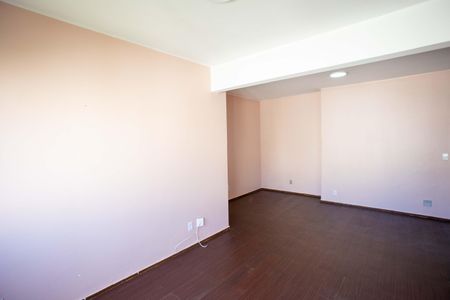 Apartamento para alugar com 80m², 2 quartos e 1 vagaSala
