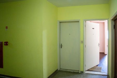 Apartamento para alugar com 80m², 2 quartos e 1 vagaHall de entrada