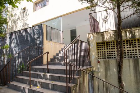 Apartamento para alugar com 80m², 2 quartos e 1 vagaÁrea comum