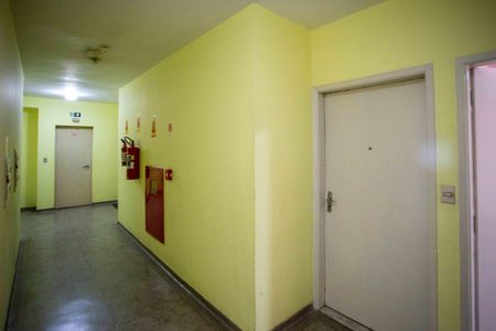 Apartamento para alugar com 80m², 2 quartos e 1 vagaHall de entrada