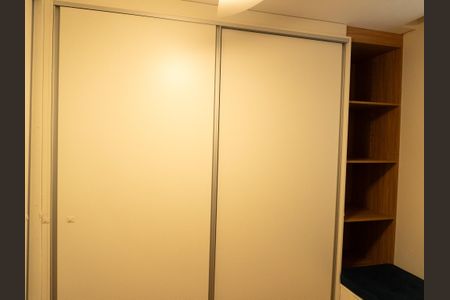 Apartamento para alugar com 80m², 3 quartos e 2 vagas Apartamento para alugar com 80m², 3 quartos e 2 vagasSuíte