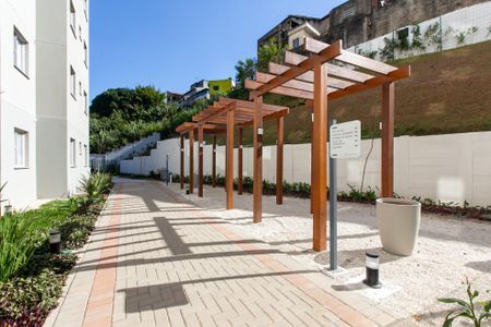 Apartamento à venda com 43m², 2 quartos e sem vagaÁrea comum