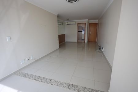 Apartamento para alugar com 105m², 4 quartos e 2 vagasSala