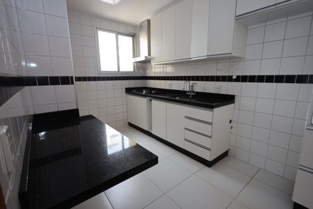 Apartamento para alugar com 105m², 4 quartos e 2 vagasCozinha