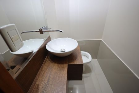 Apartamento para alugar com 105m², 4 quartos e 2 vagasLavabo