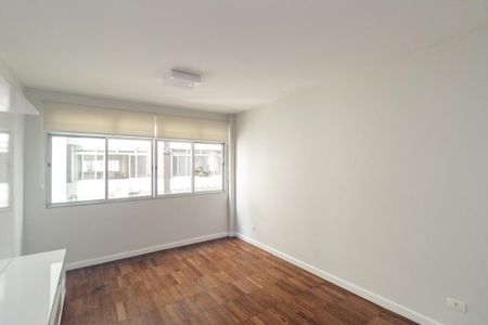 Apartamento para alugar com 100m², 2 quartos e 1 vagaSala