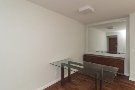 Apartamento para alugar com 100m², 2 quartos e 1 vagaSala