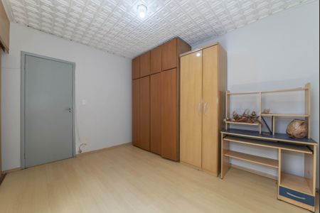 Casa à venda com 157m², 3 quartos e 2 vagas Casa à venda com 157m², 3 quartos e 2 vagasQuarto 2