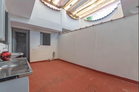 Casa à venda com 157m², 3 quartos e 2 vagas Casa à venda com 157m², 3 quartos e 2 vagasCozinha
