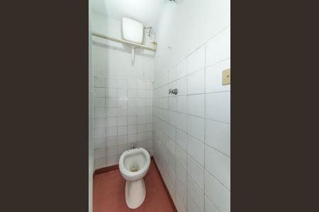 Casa à venda com 157m², 3 quartos e 2 vagas Casa à venda com 157m², 3 quartos e 2 vagasQuarto de Serviço - Banheiro