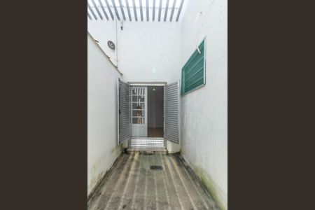 Casa à venda com 157m², 3 quartos e 2 vagas Casa à venda com 157m², 3 quartos e 2 vagasJardim de Inverno