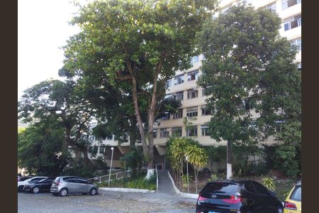 Apartamento para alugar com 55m², 2 quartos e 1 vagaFachada do bloco