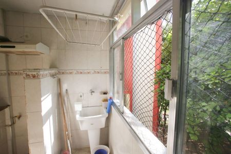 Apartamento para alugar com 55m², 2 quartos e 1 vagaÁrea de Serviço