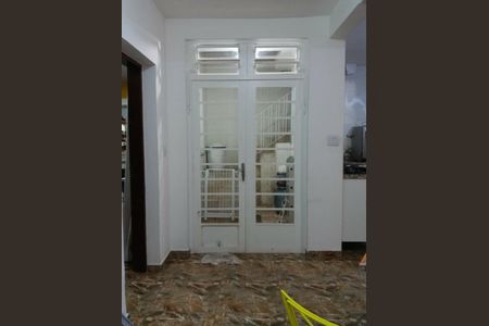 Casa à venda com 200m², 3 quartos e 4 vagas