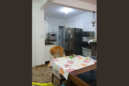 Casa à venda com 200m², 3 quartos e 4 vagas