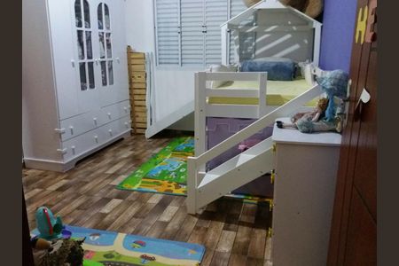 Casa à venda com 200m², 3 quartos e 4 vagas